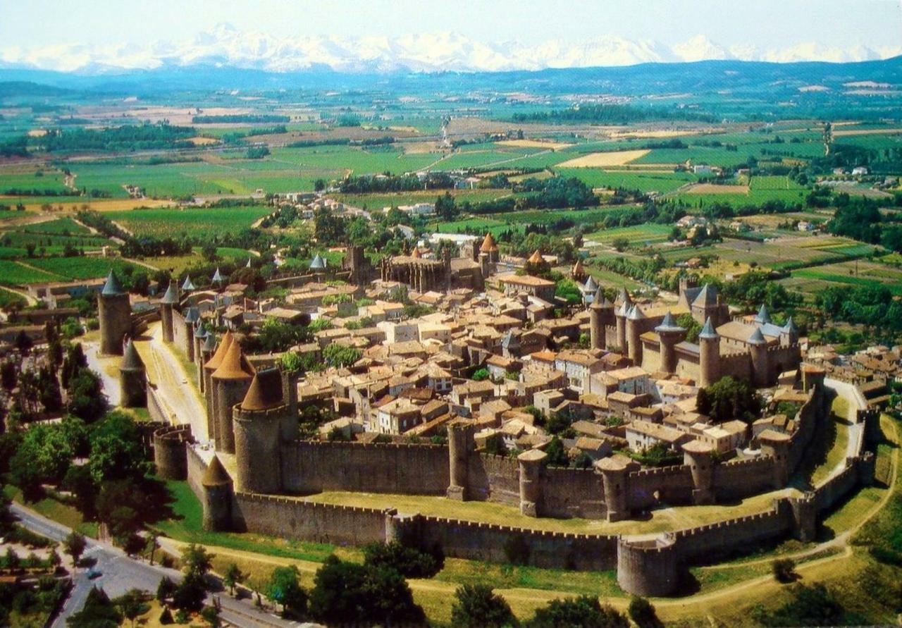 Апартаменти Carcassonne Centre Avec Balcon Et Parking Екстер'єр фото